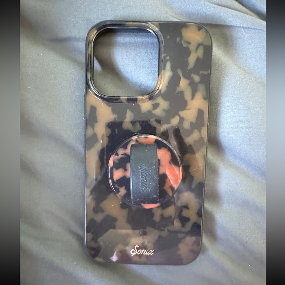 Sonix iPhone 13/ iPhone 13 Pro tortoiseshell case